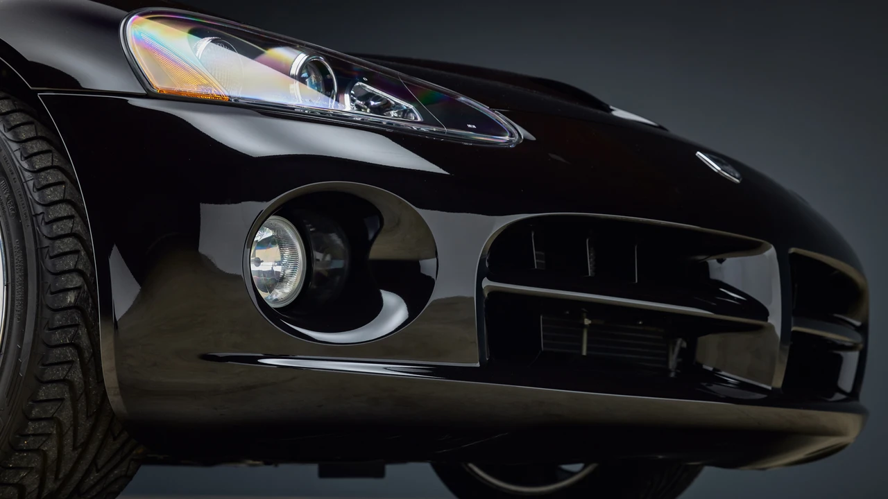 2005 Dodge Viper 3rd Gen - Image 25 of 31