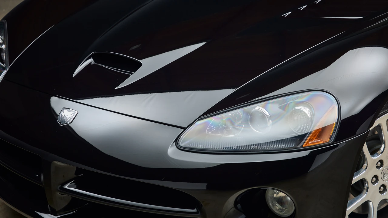 2005 Dodge Viper 3rd Gen - Image 28 of 31