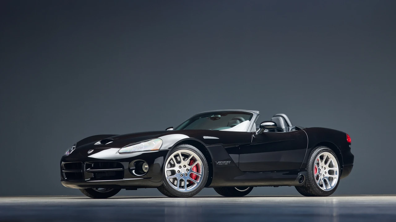 2005 Dodge Viper 3rd Gen - Image 3 of 31