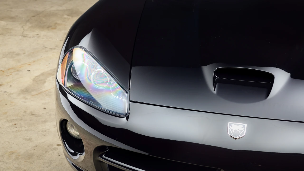 2005 Dodge Viper 3rd Gen - Image 19 of 31