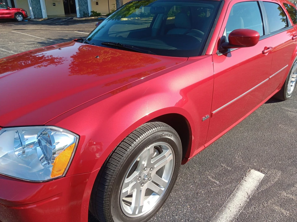 2006 Dodge Magnum 2nd Gen Wagon - Image 21 of 31