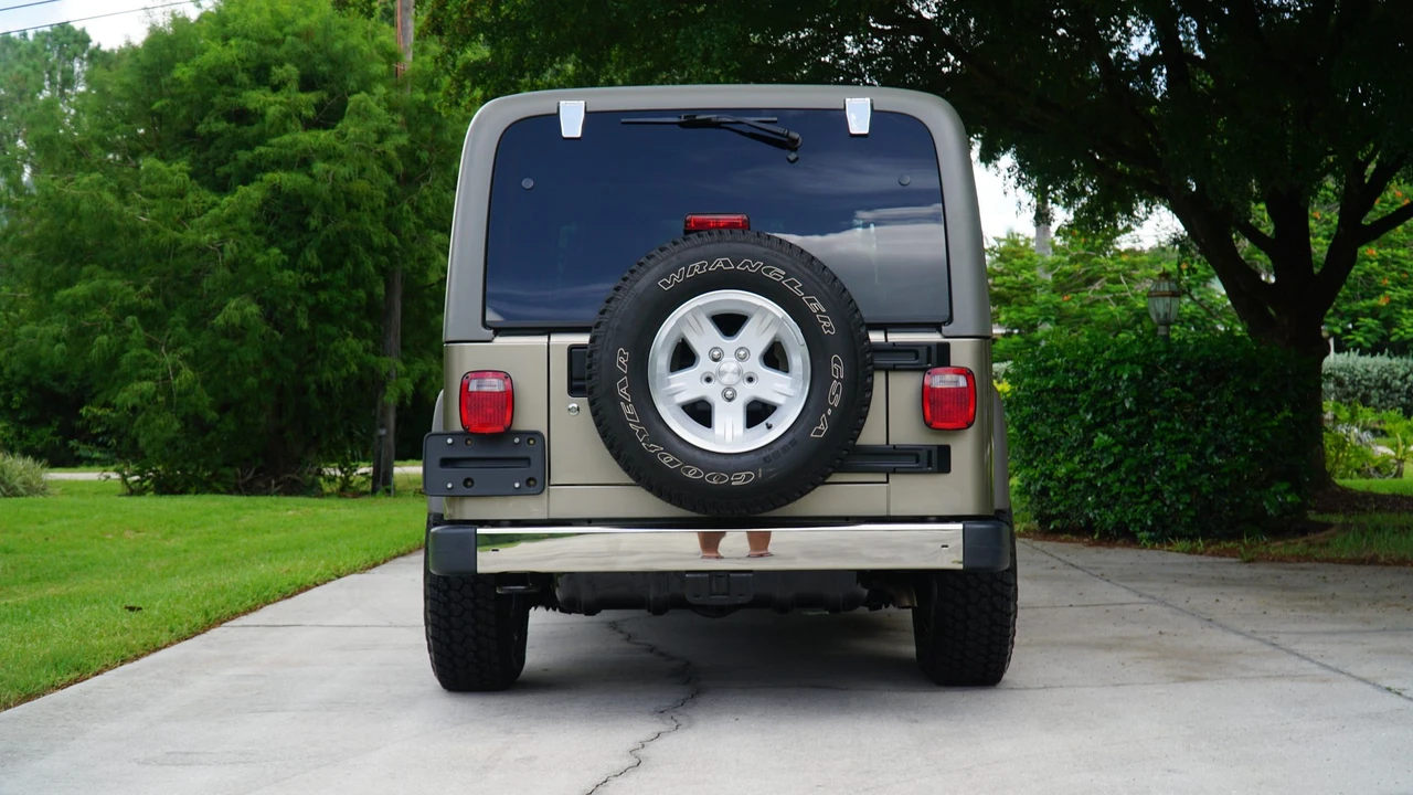 2006 Jeep TJ Wrangler - Image 9 of 31