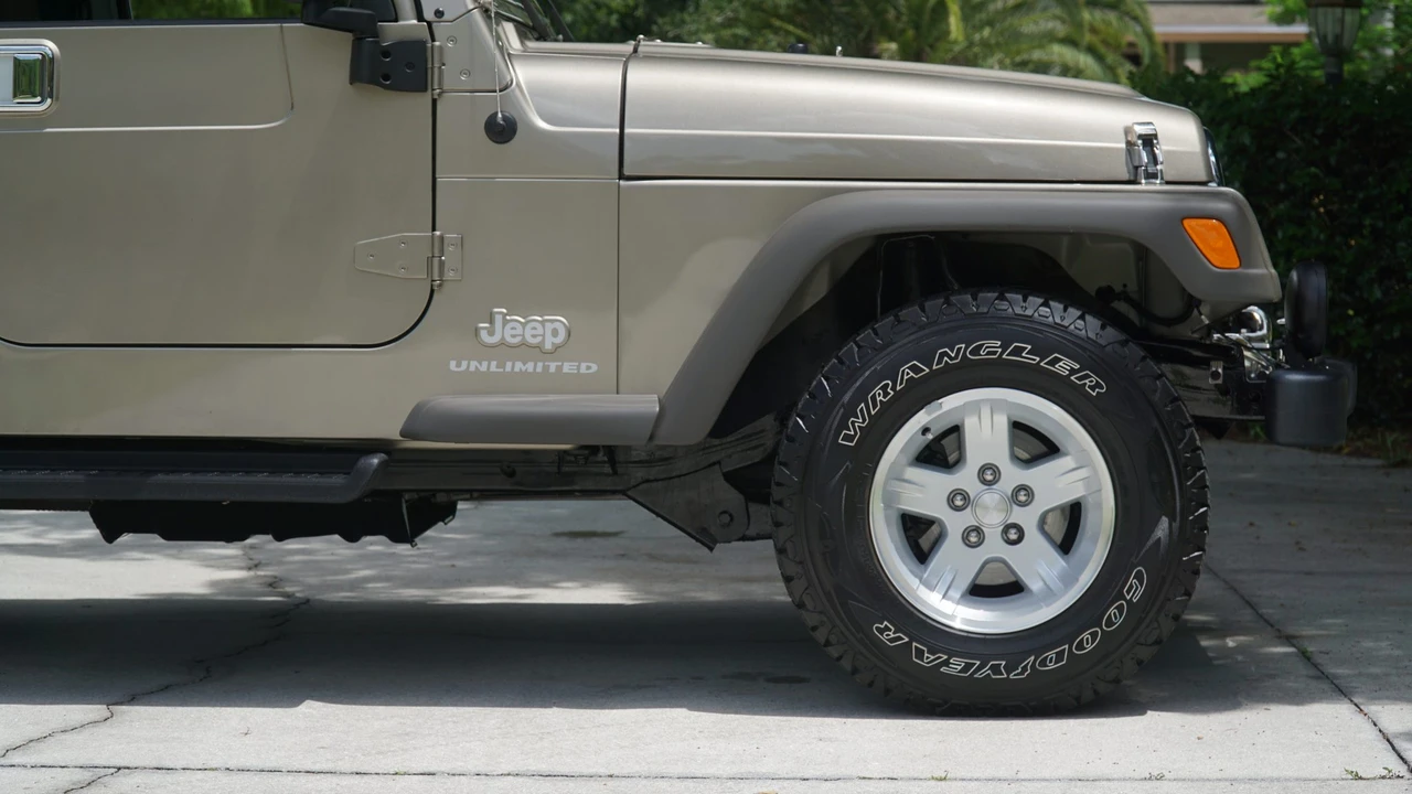 2006 Jeep TJ Wrangler - Image 30 of 31