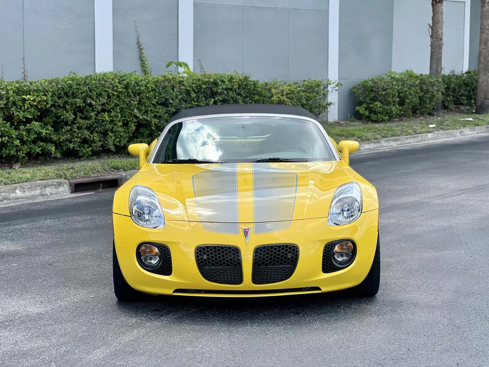 2008 Pontiac Solstice GXP - Image 11 of 31