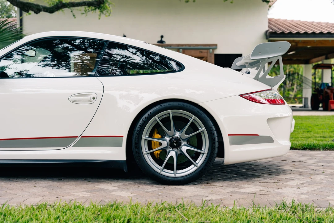 2011 Porsche 997 GT3 RS 4.0 - Image 21 of 31