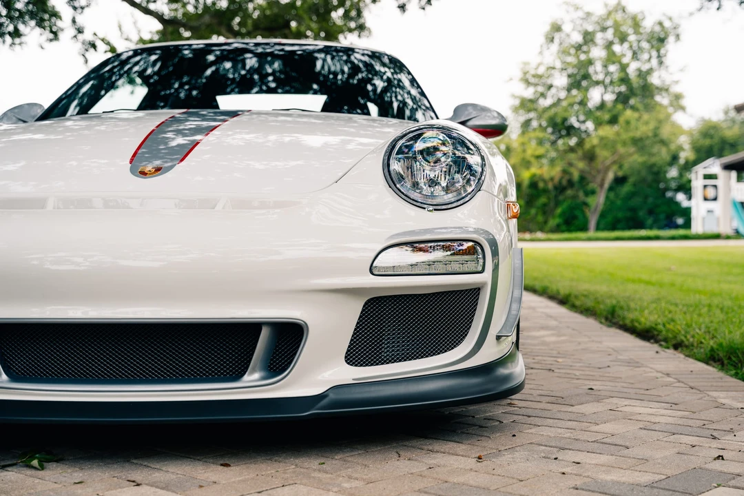 2011 Porsche 997 GT3 RS 4.0 - Image 12 of 31