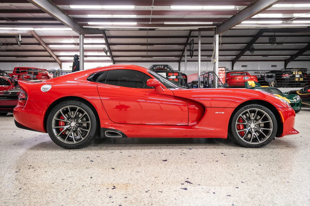 2013 Dodge Viper 5th Gen - Image 8 of 31