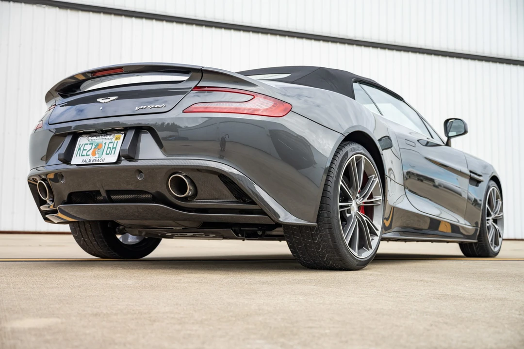 2014 Aston Martin Vanquish 2nd Gen - Image 18 of 31