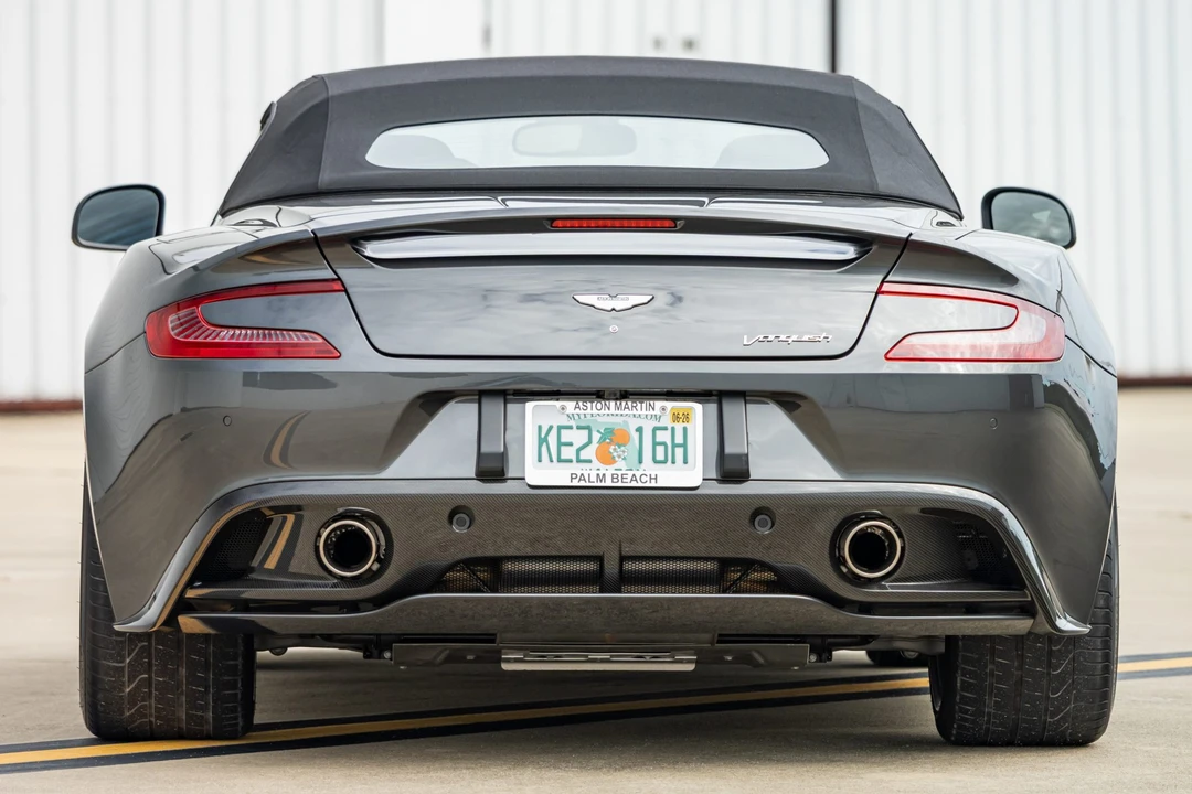 2014 Aston Martin Vanquish 2nd Gen - Image 19 of 31