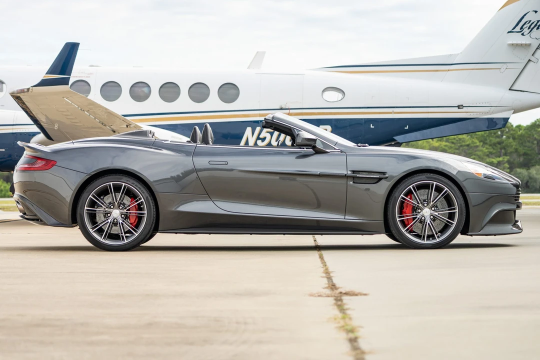 2014 Aston Martin Vanquish 2nd Gen - Image 5 of 31