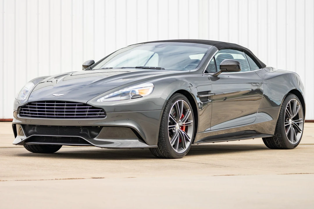 2014 Aston Martin Vanquish 2nd Gen - Image 11 of 31