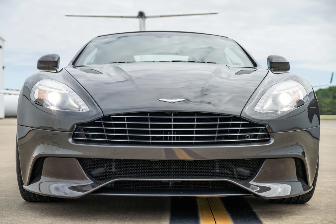 2014 Aston Martin Vanquish 2nd Gen - Image 26 of 31