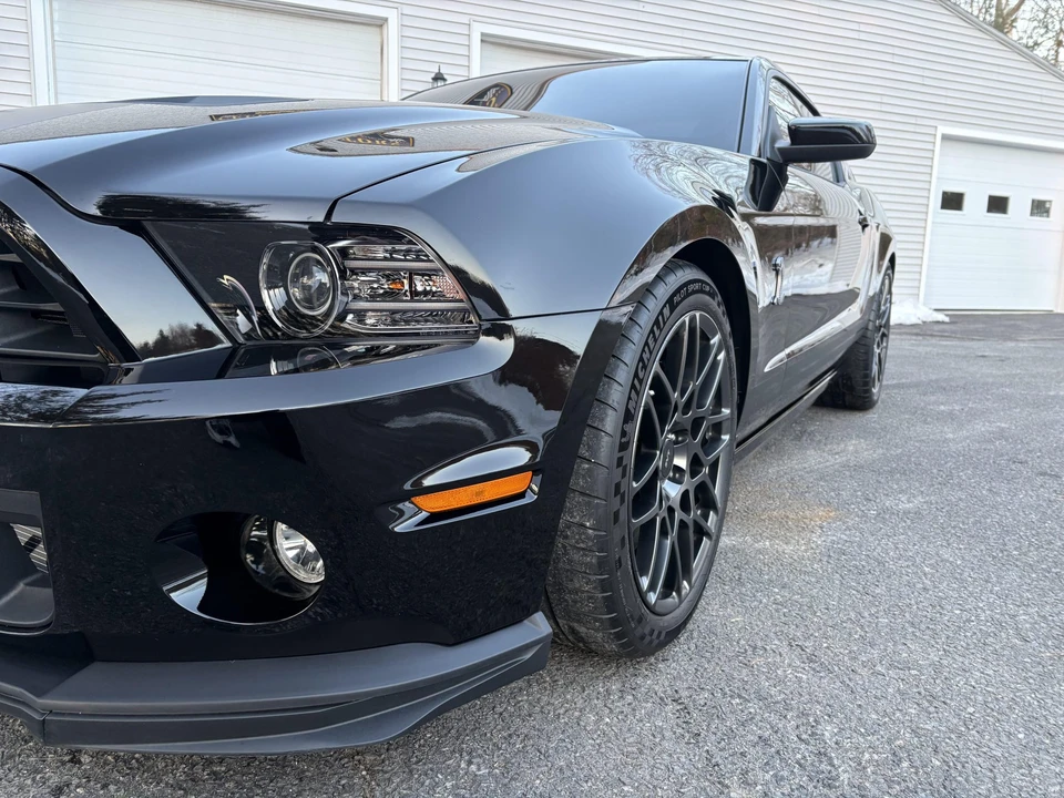 2014 Ford S197 II Shelby Mustang GT500 - Image 25 of 31