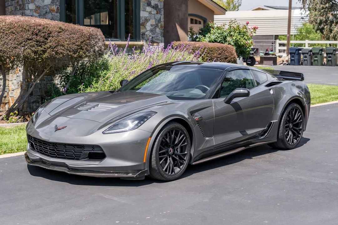 2015 Chevrolet Corvette C7 Z06 - Image 2 of 31