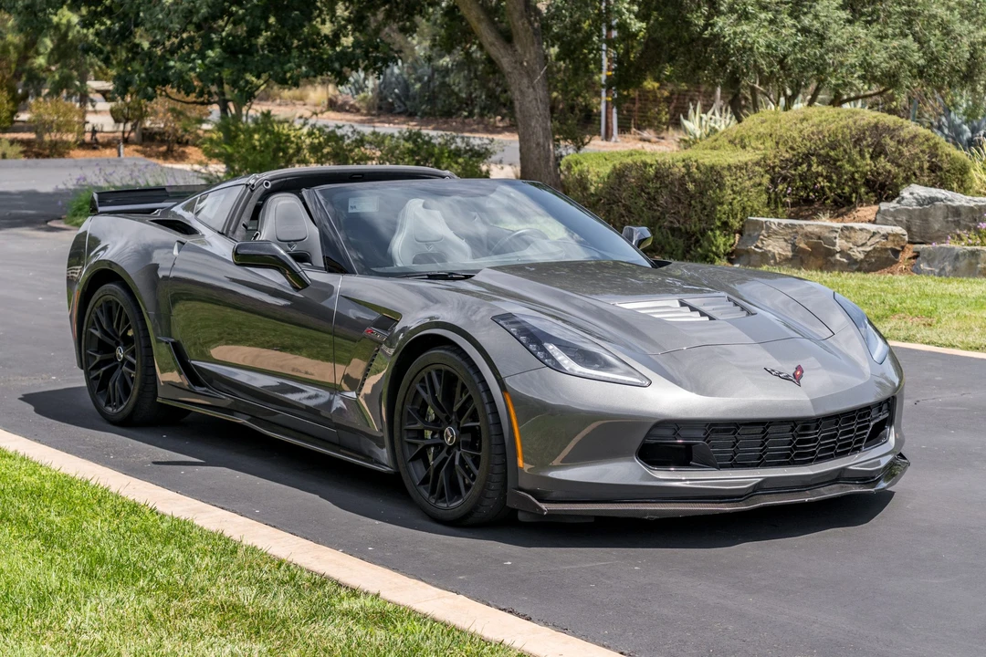 2015 Chevrolet Corvette C7 Z06 - Image 13 of 31