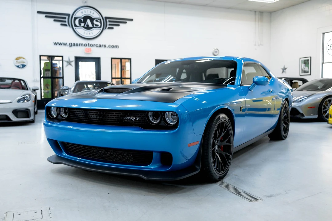2015 Dodge Challenger SRT Hellcat 3rd Gen - Image 3 of 31