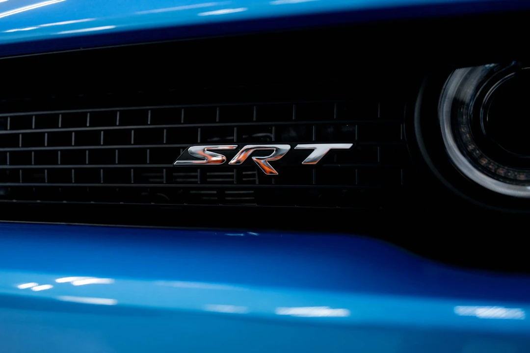 2015 Dodge Challenger SRT Hellcat 3rd Gen - Image 16 of 31