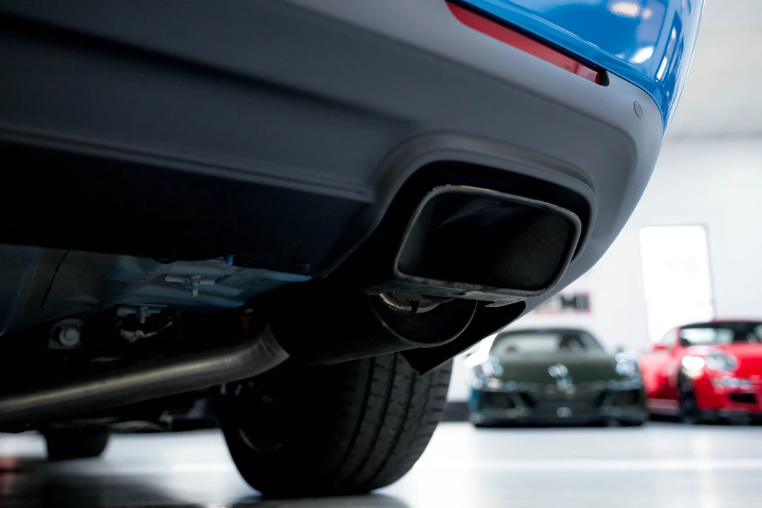 2015 Dodge Challenger SRT Hellcat 3rd Gen - Image 26 of 31