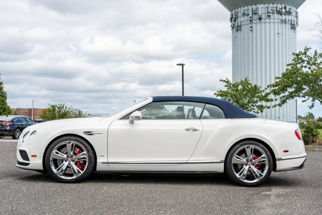 2017 Bentley Continental GT V8 2nd Gen - Image 17 of 31