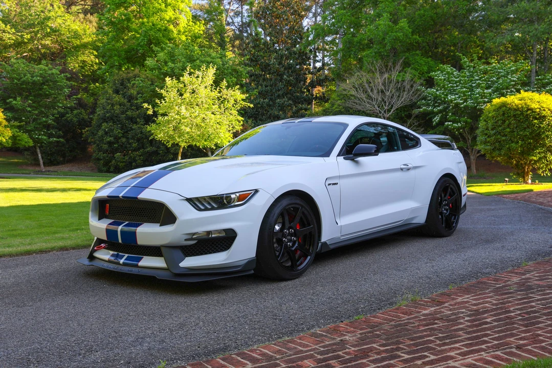 2017 Ford S550 Shelby Mustang GT350R - Image 4 of 31