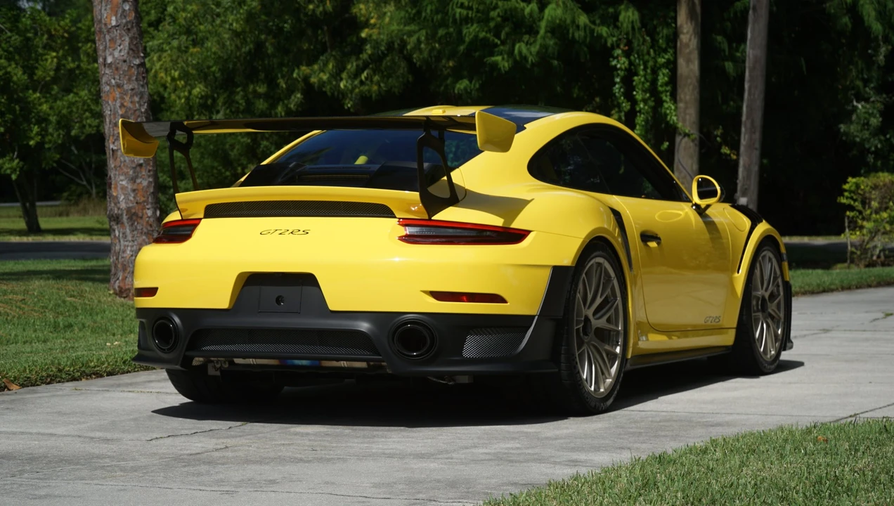 2018 Porsche 991 GT2 RS - Image 30 of 31