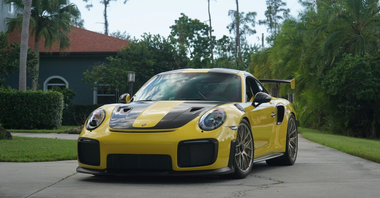 2018 Porsche 991 GT2 RS - Image 10 of 31