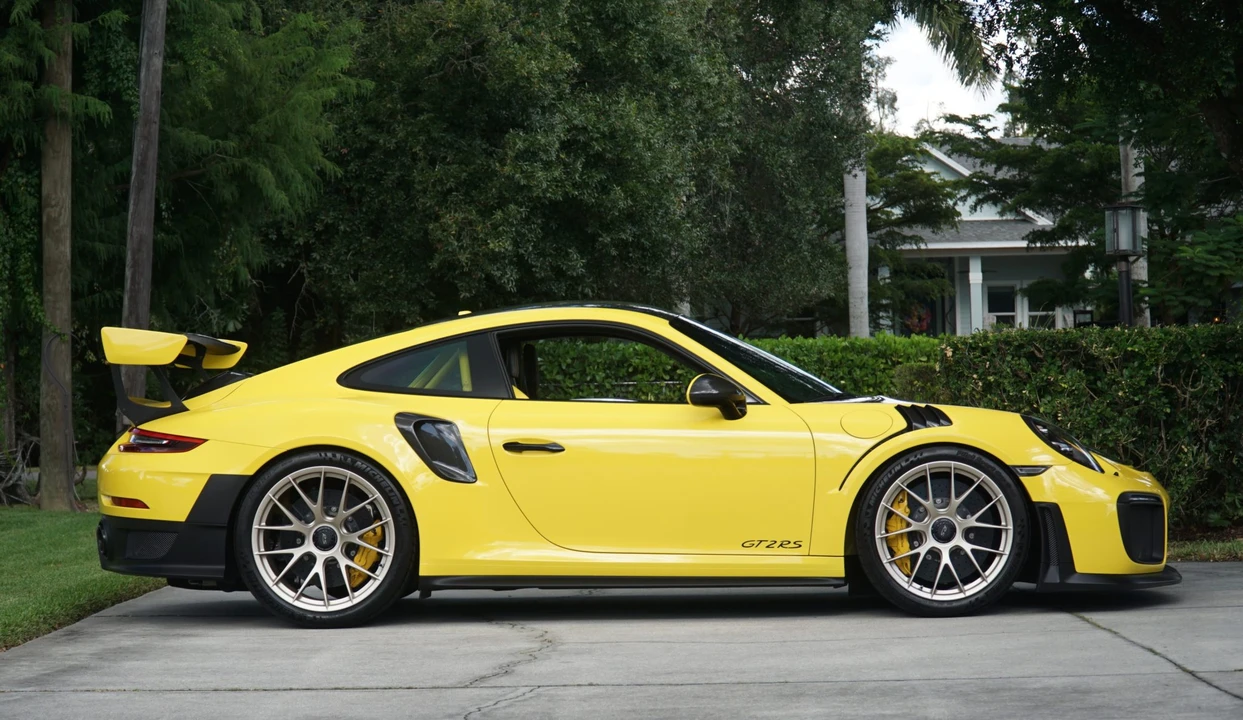 2018 Porsche 991 GT2 RS - Image 25 of 31