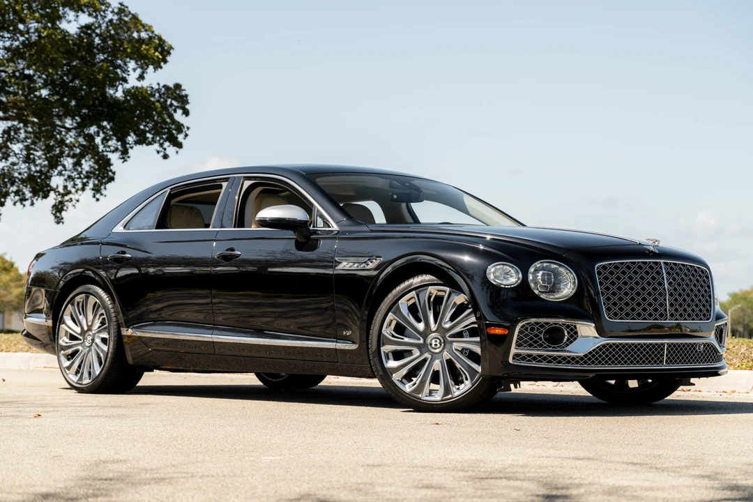 2022 Bentley Continental Flying Spur - Image 14 of 31