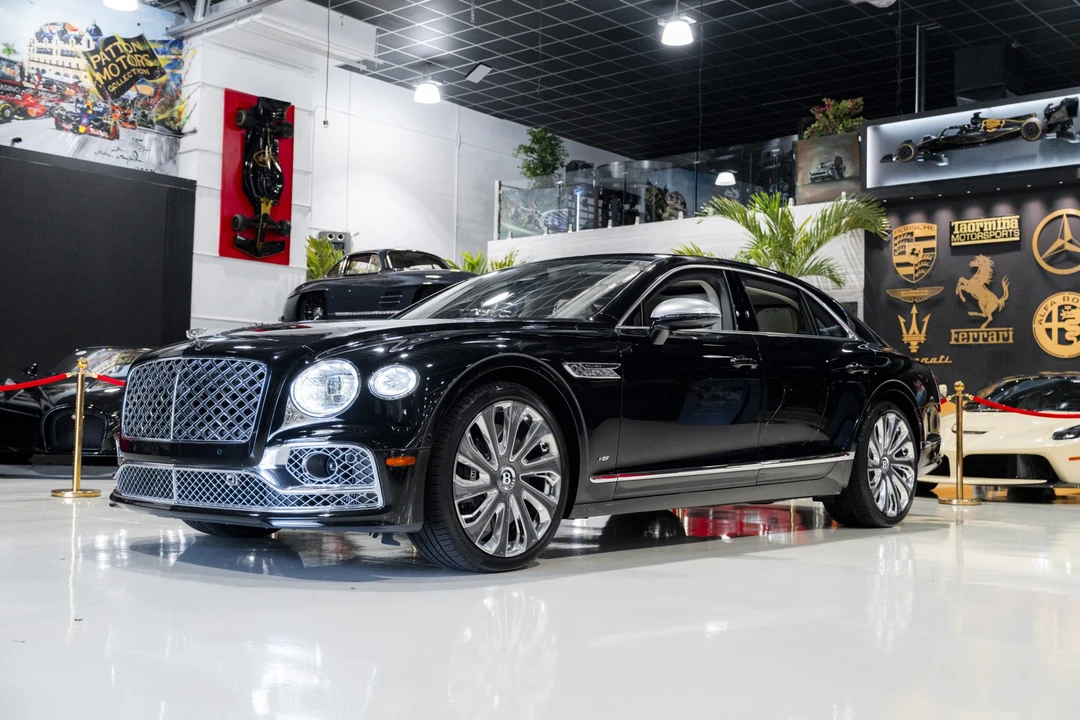 2022 Bentley Continental Flying Spur - Image 18 of 31