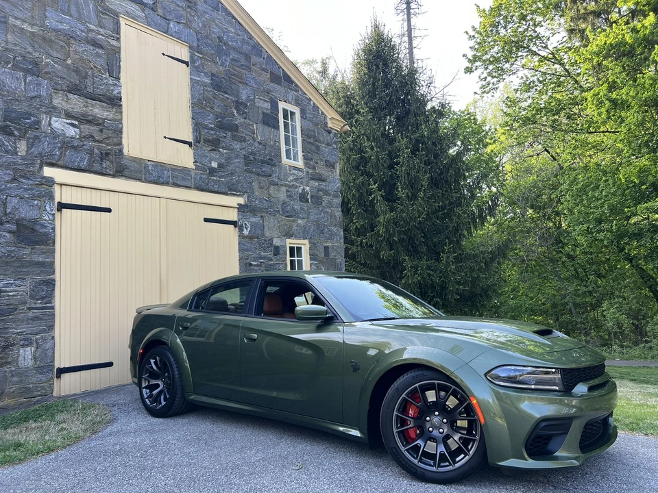 2022 Dodge Charger SRT Hellcat 7th Gen - Image 11 of 31