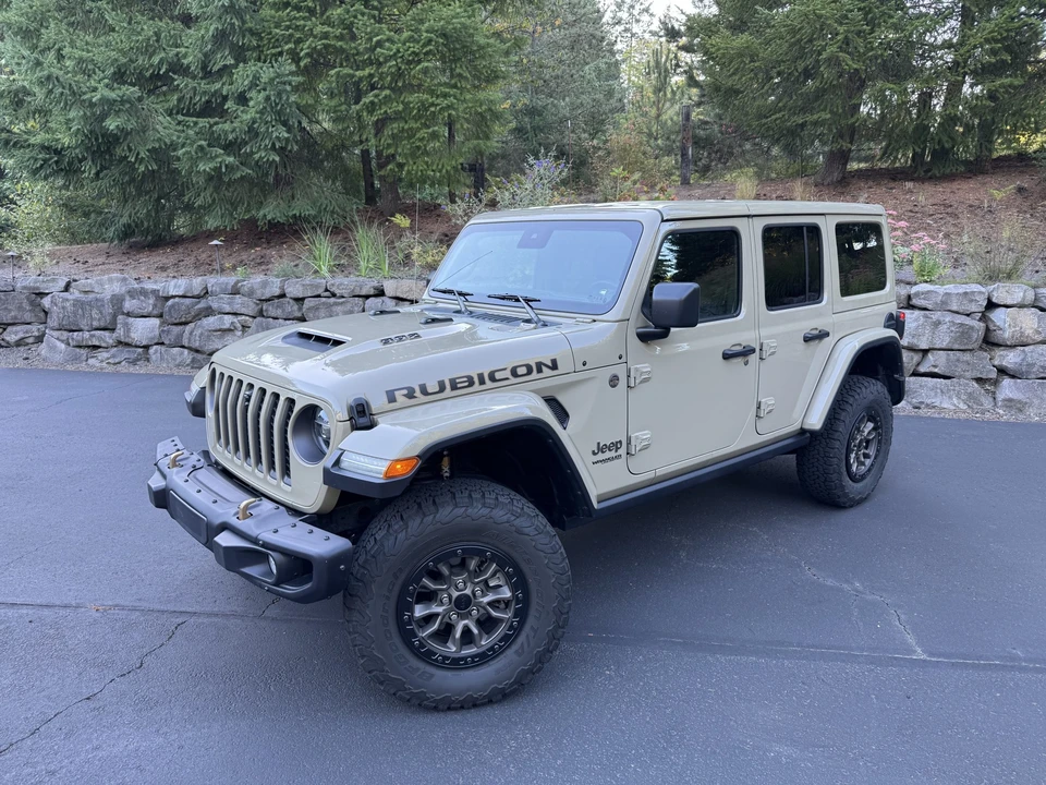 2022 Jeep JL Wrangler - Image 3 of 31