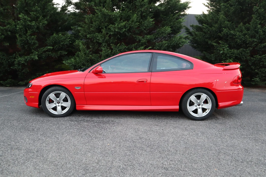 2005 Pontiac GTO 4th Gen - Image 2 of 31