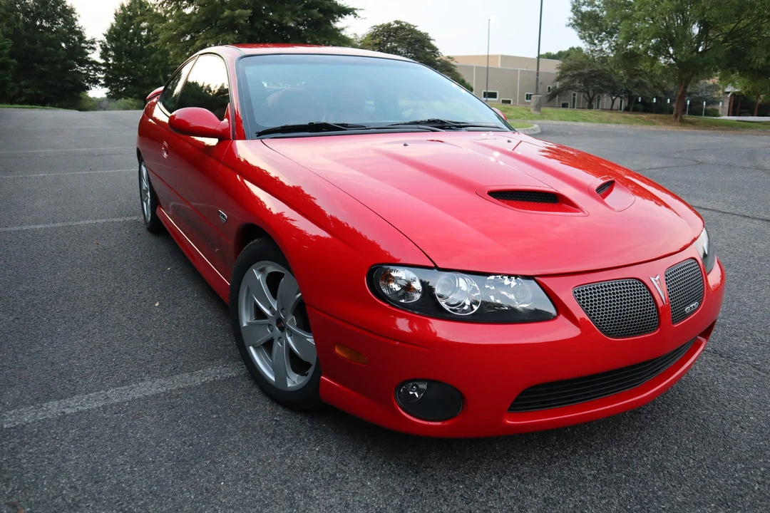 2005 Pontiac GTO 4th Gen - Image 9 of 31