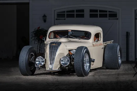 1940 Dodge VF-32 Pickup Hot Rod