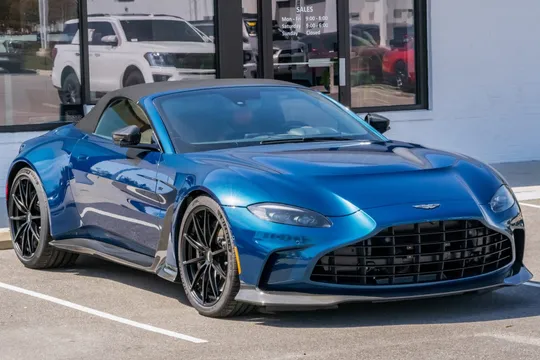 2023 Aston Martin V12 Vantage Roadster