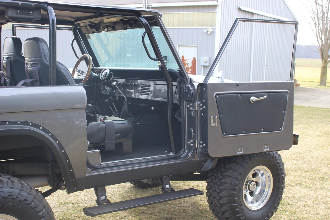1969 Ford Bronco 1st Gen - Image 28 of 31