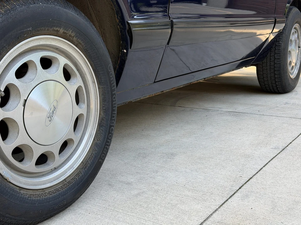 1988 Ford Mustang 3rd Gen - Image 17 of 31