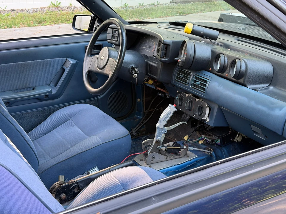 1988 Ford Mustang 3rd Gen - Image 28 of 31