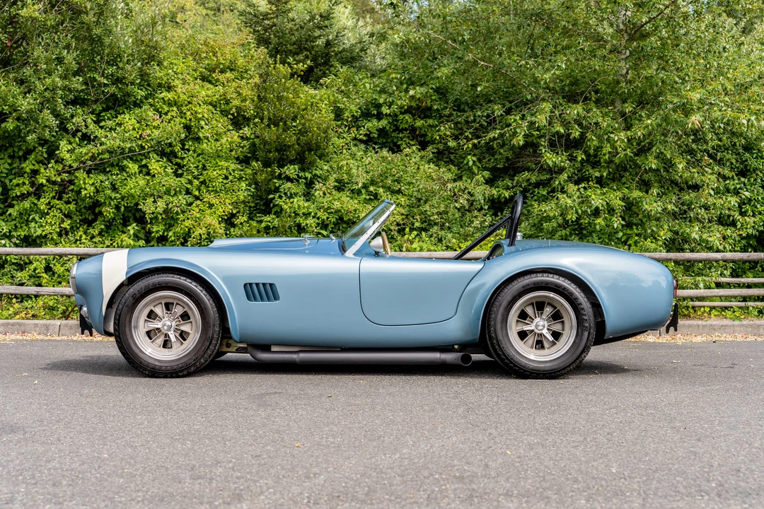 Factory Five Roadster - Image 28 of 31