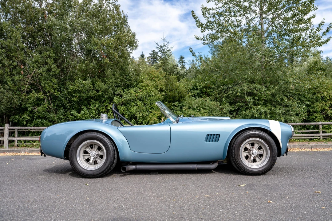 Factory Five Roadster - Image 24 of 31