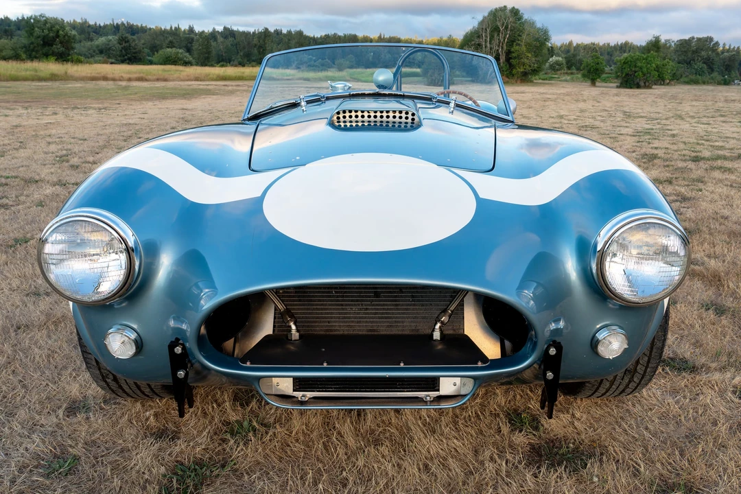 Factory Five Roadster - Image 4 of 31