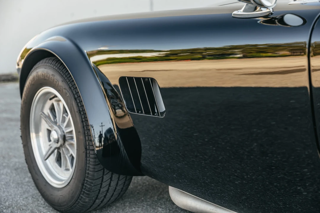 Shelby Cobra Replica - Image 26 of 31