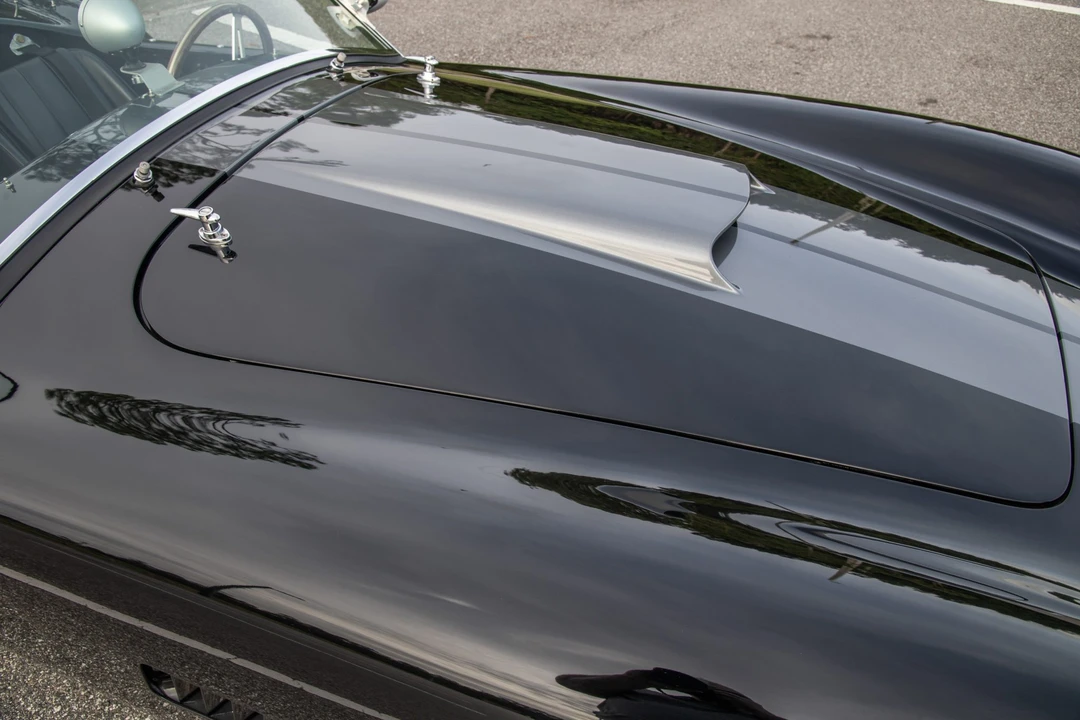 Shelby Cobra Replica - Image 17 of 31