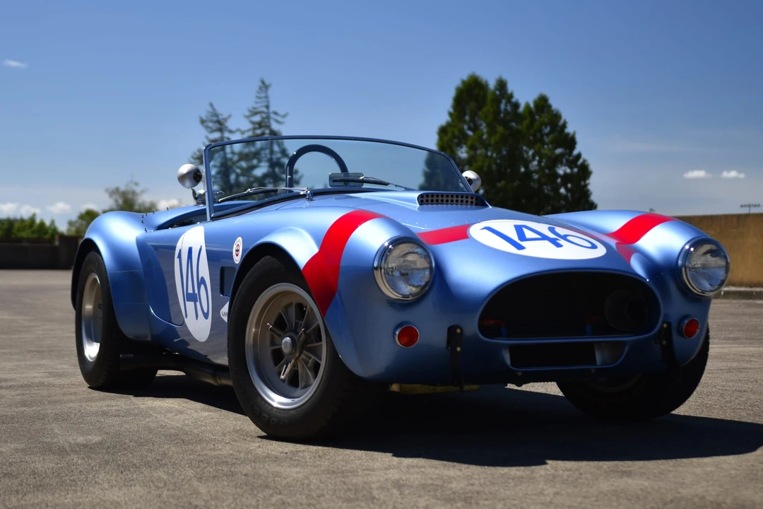 Shelby Cobra Replica - Image 11 of 31