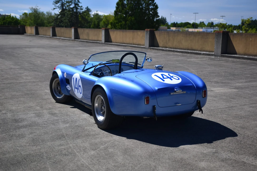 Shelby Cobra Replica - Image 24 of 31