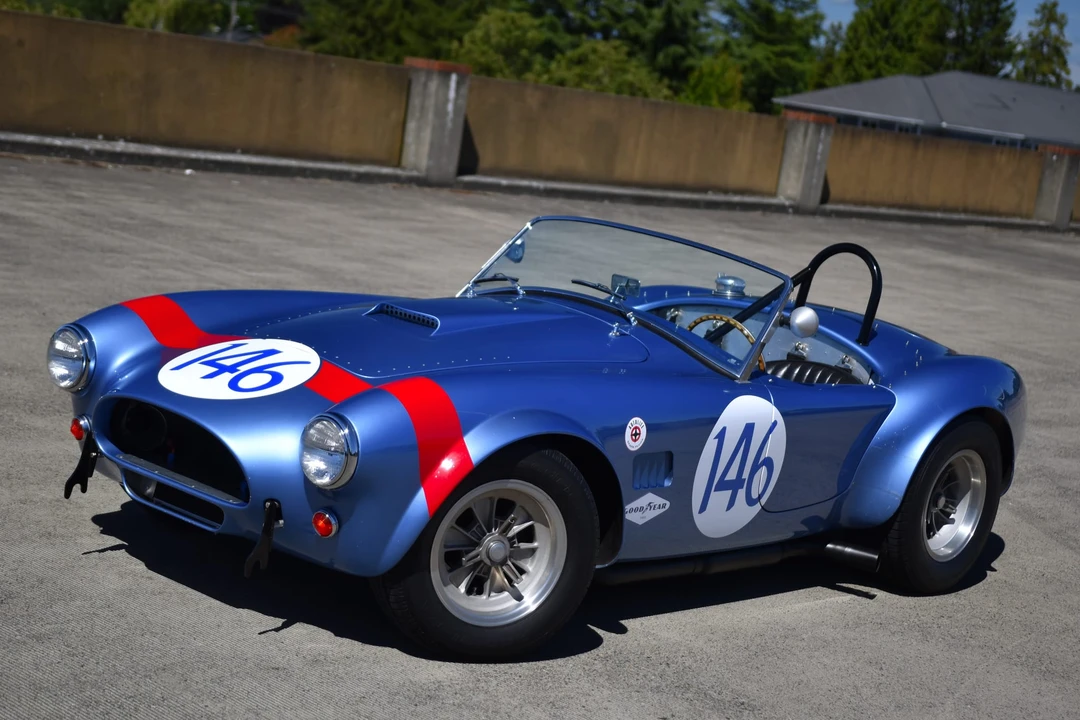 Shelby Cobra Replica - Image 2 of 31