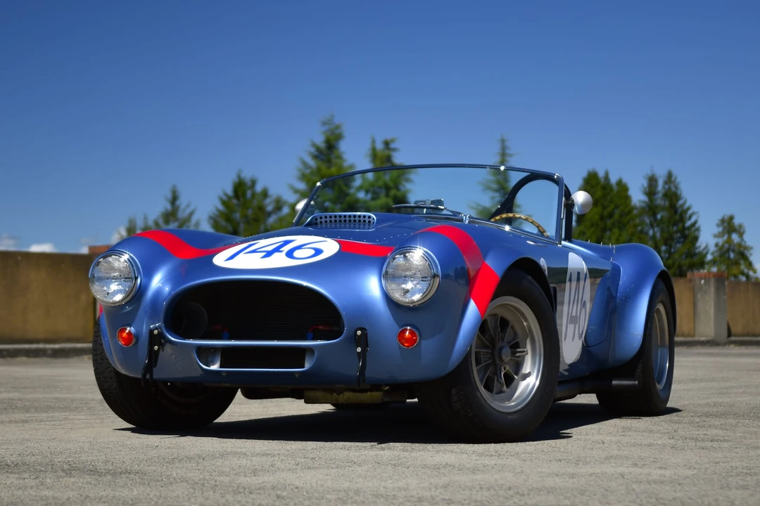 Shelby Cobra Replica - Image 7 of 31