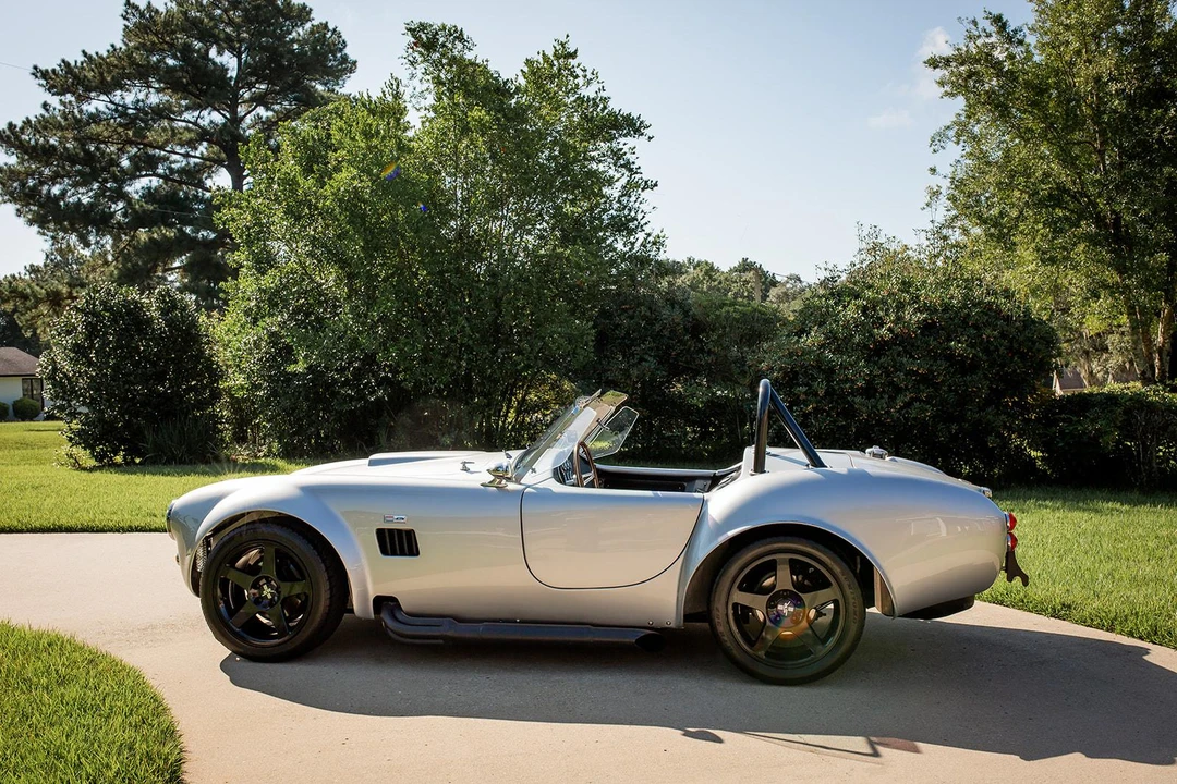 Shelby Cobra Replica - Image 16 of 31