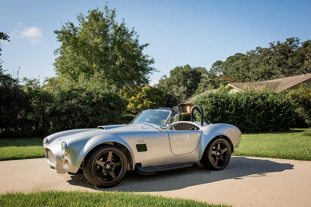 Shelby Cobra Replica - Image 3 of 31