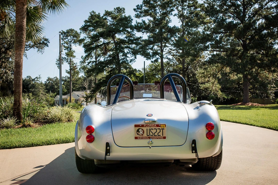 Shelby Cobra Replica - Image 12 of 31
